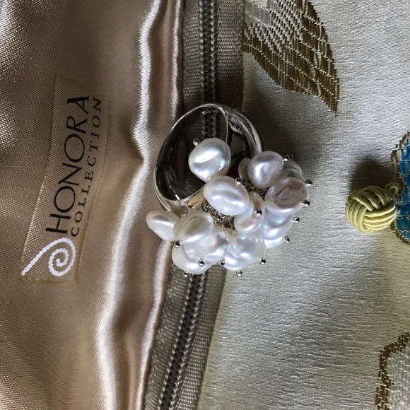 Honora Pearl Ring - Picture 5 of 5